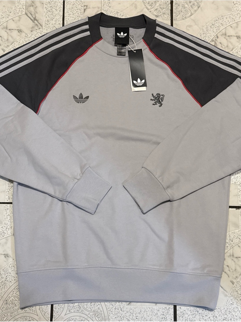New Adidas WallStreet x Olympique Lyon Crew Sweatshirt Men’s Sizes JY8383